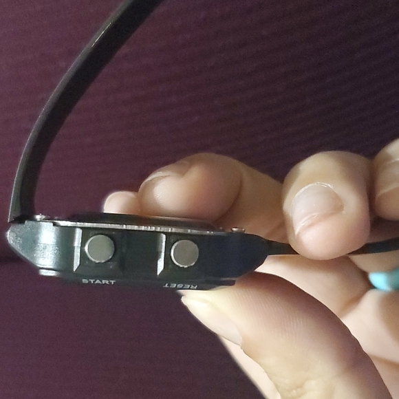 Watch - Picture 5 of 7